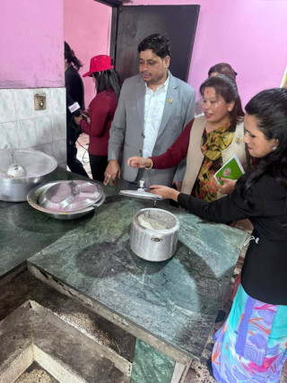 सांसद अब्दुल खानको नेतृत्वमा त्रिवि छात्राबासको निरीक्षण : दयनीय अवस्थाबारे तत्काल सुधारको निर्देशन