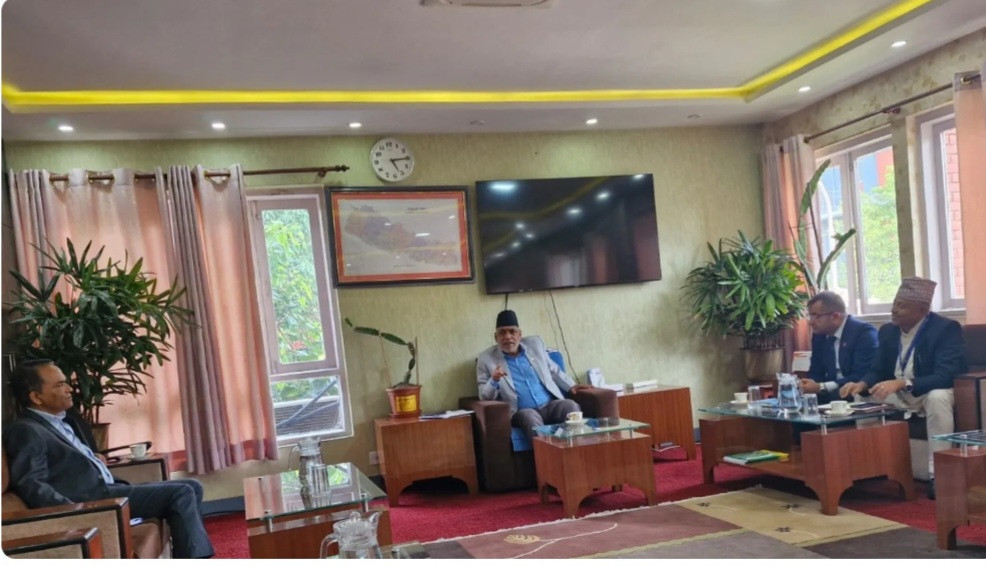 कृषकका लागि सहुलियतपूर्ण ऋण सुनिश्चित गरौं: मन्त्री अधिकारीको राष्ट्र बैंकलाई सुझाव