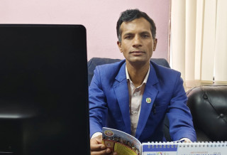 कुर्सीको फोहरी खेल....
