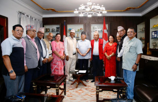 जेष्ठ नागरिकका माग पूरा गर्न सक्दो सहयोग गर्छु :  अध्यक्ष प्रचण्ड