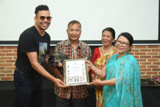 श्रीराधाकृष्ण भजन गीतमा संलग्न कलाकारहरु सम्मानित​