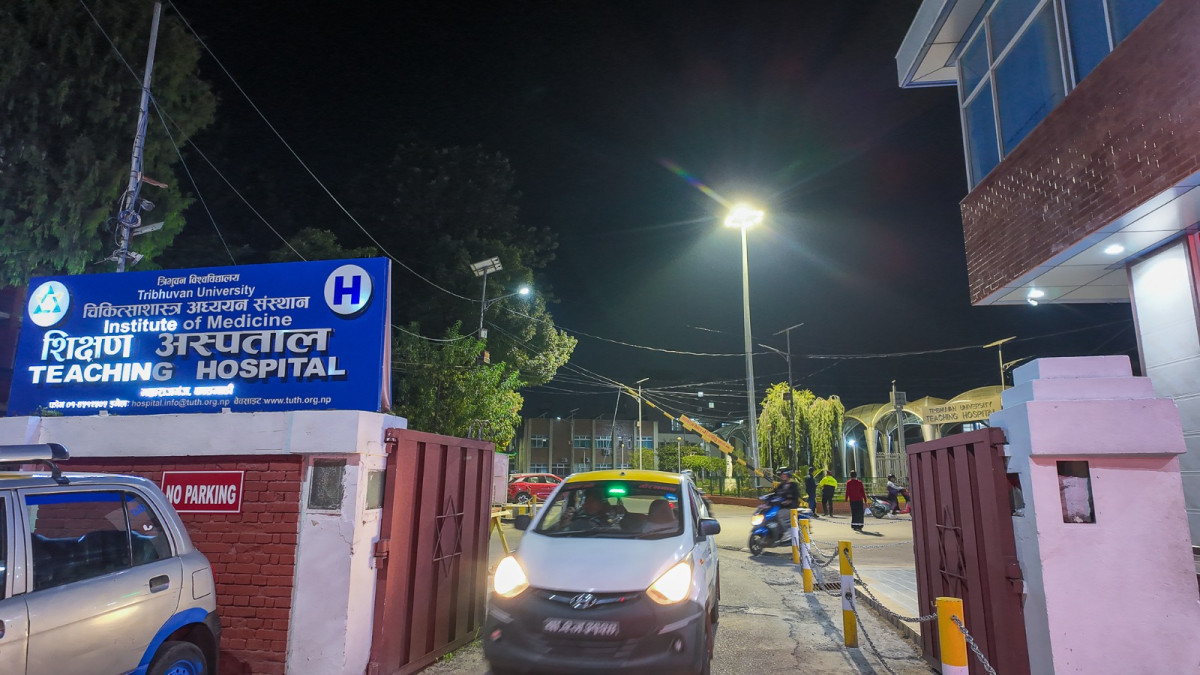 काठमाडौँका ६२ वटा चोकमा हाइ मास्ट लाइट जडान