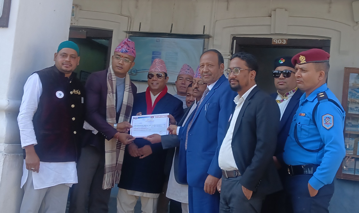 आयोगबाट प्रमाणपत्र ग्रहण, नाउपा नेपाल अब निर्वाचनमा सहभागी हुने बाटो खुला
