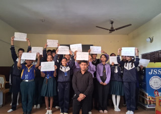 नवलपरासीमा ‘डिग्निफाइड मेन्स्ट्रुएशन नेपाल’द्वारा तीनदिने महिनावारी सचेतना कार्यक्रम सम्पन्न