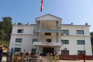 हुप्सेकोट गाउँपालिकाद्वारा दोस्रो म्याराथन प्रतियोगिता, ४० वर्षका सहभागी दुईजनाले पनि पाए पुरस्कार