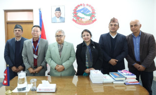 प्रधानमन्त्री सुशीला कार्कीसँग नेपाल संगीत तथा नाट्य प्रज्ञा प्रतिष्ठानका पदाधिकारीको शिष्टाचार भेट