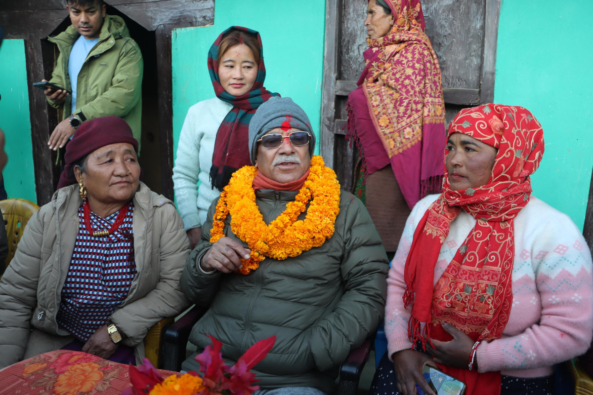 रुकुम पूर्वमा प्रचण्डको मोर्निङ वकसँगै घरदैलो अभियान