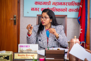 नदीको दायाँवायाँ गरिएको निर्माण रोक्का महानगरपालिकाबाट फुकुवा