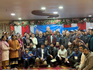 आफ्ना मतदाता खोज्दै रुपन्देही पुगे स्याङ्जा २ का रास्वपाका उम्मेदवार झविलाल डुम्रे
