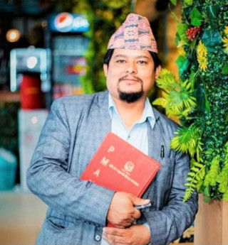 कृषि सञ्चारका सारथि : अशिम सापकोटा