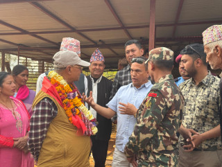 स्थानीय तहमा नमुना कृषि अभ्यास: चौतारा साँगाचोकगढीमा मन्त्री परियारको अवलोकन