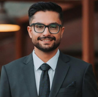 २९ वर्षीय सस्मित पोखरेल शिक्षामन्त्री, शिक्षा सुधारको एजेन्डासहित उदाएका युवा अनुहार