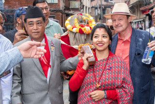 १३ औँ शताव्दीको महागौरी/पार्वतीको प्रस्तर मूर्ति संग्रहालयबाट आफ्नै आसनमा फिर्ता