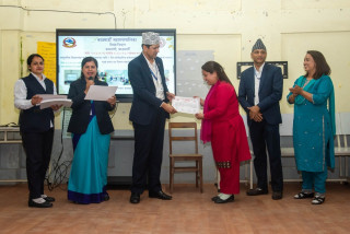 शिक्षकको क्षमता विकास र प्रोत्साहनबाट शैक्षिक सुधारमा प्रयास गरिरहेका छौँ : शिक्षा अधिकारी, ढकाल