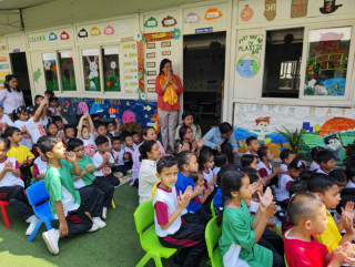 डयाफोडिल स्कुलका विद्यार्थीलाई पर्सनल हाईजिन र रोड सेफ्टी तालिम