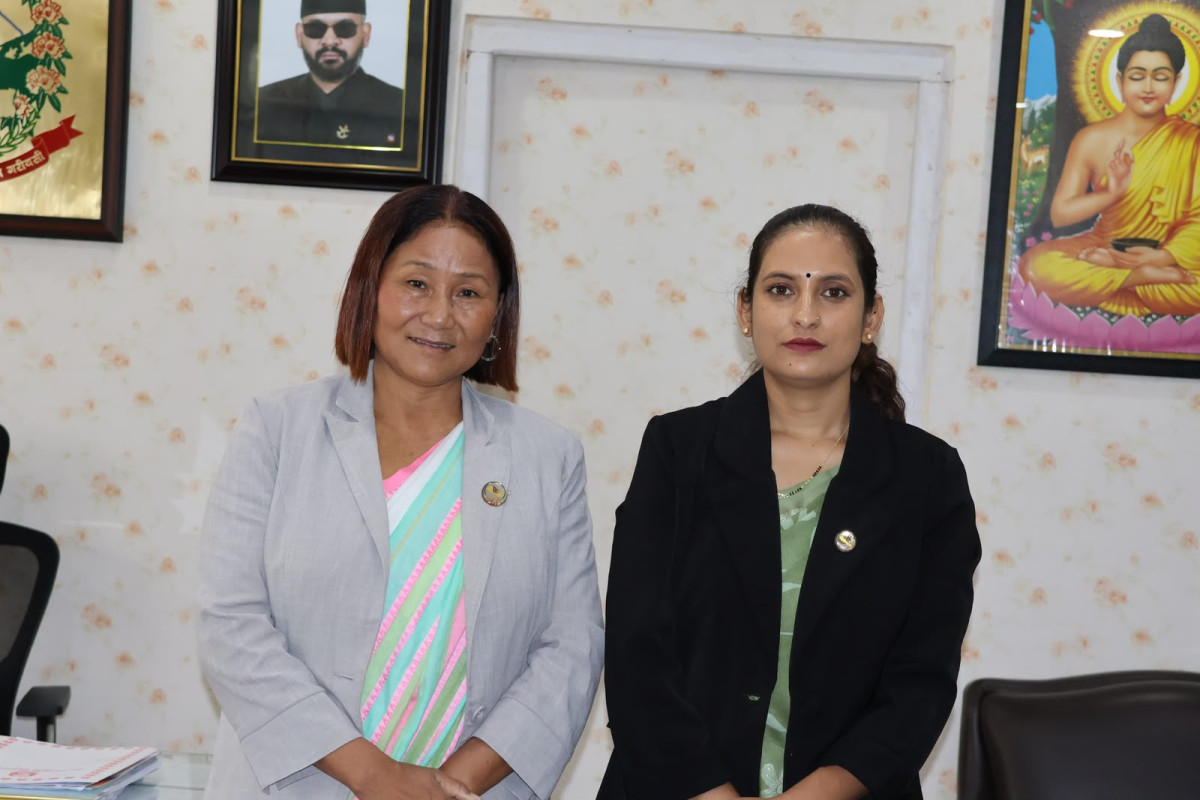 महिला तथा सामाजिक सुरक्षाका विषयमा मन्त्री सिता बादी र सांसद इन्दिरा राना मगरको अर्थपूर्ण भेट