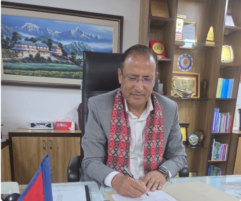 नागरिक लगानी कोषको कार्यकारी निर्देशकमा पर्वत कुमार कार्की, पदबहाली