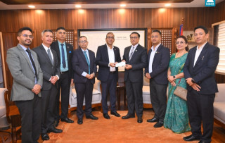 एनएमबि बैंकद्वारा भोटेकोशी बाढी प्रभावितका लागि ३ करोड ५१ लाख रुपैयाँ सहयोग